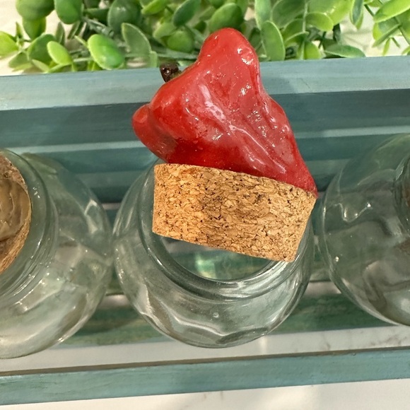 Spice Rack Kitchen  Wooden Wall with Glass Jars Mushroom Veggies EUC - Picture 8 of 10